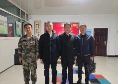 完美在线(中国)唯一官方网站副市长带队调研完美在线(中国)唯一官方网站制药
